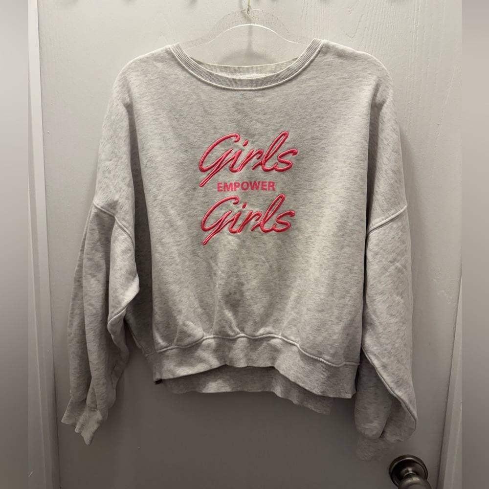 H&M Divided Girls Empower Girls Crewneck Sweatshirt Size L